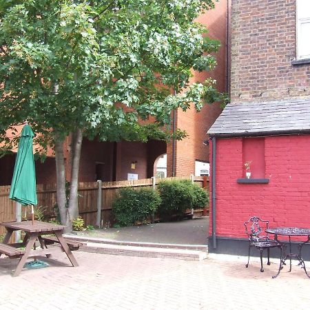 Alexandra Guest House Hemel Hempstead Dış mekan fotoğraf
