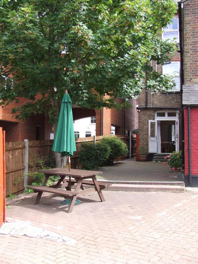 Alexandra Guest House Hemel Hempstead Dış mekan fotoğraf