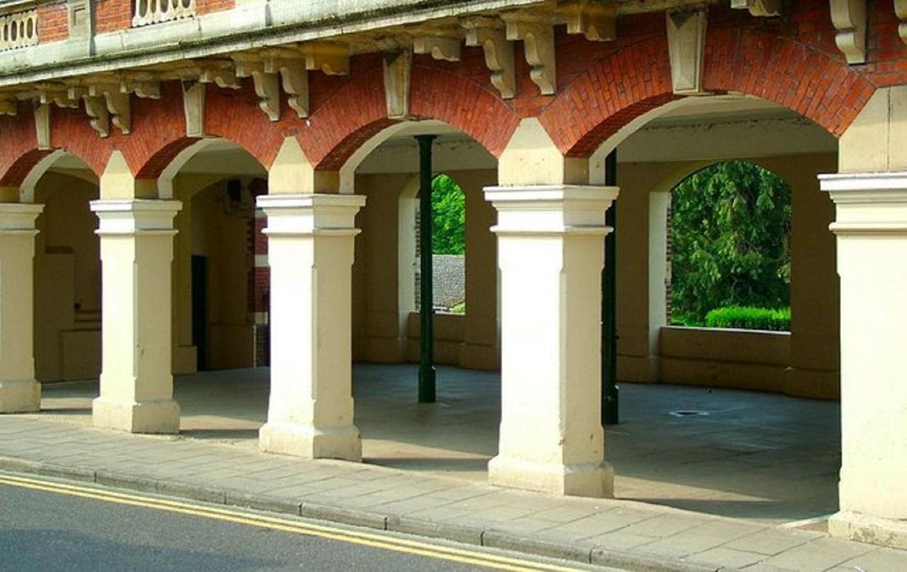 Alexandra Guest House Hemel Hempstead Dış mekan fotoğraf