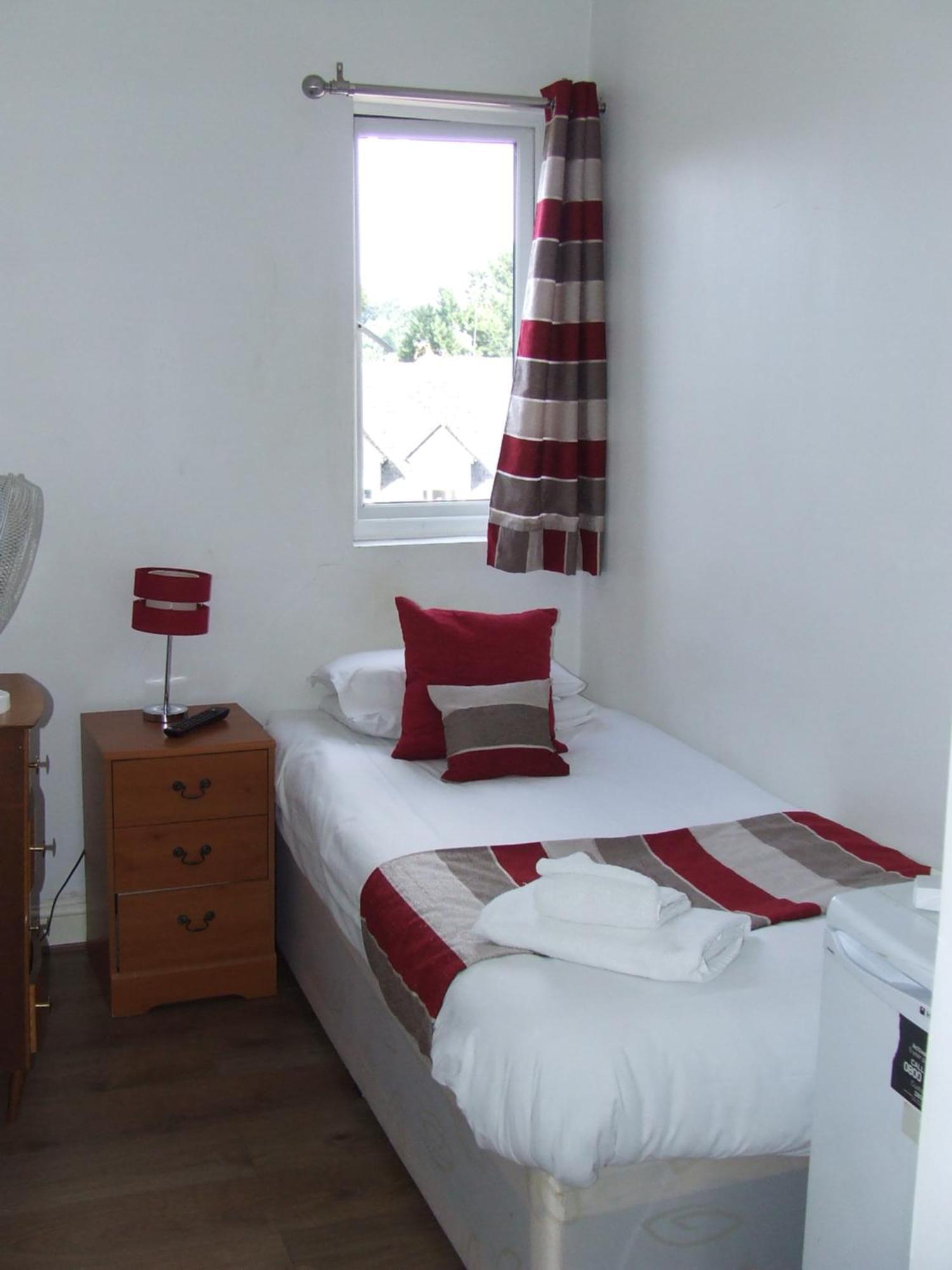 Alexandra Guest House Hemel Hempstead Oda fotoğraf